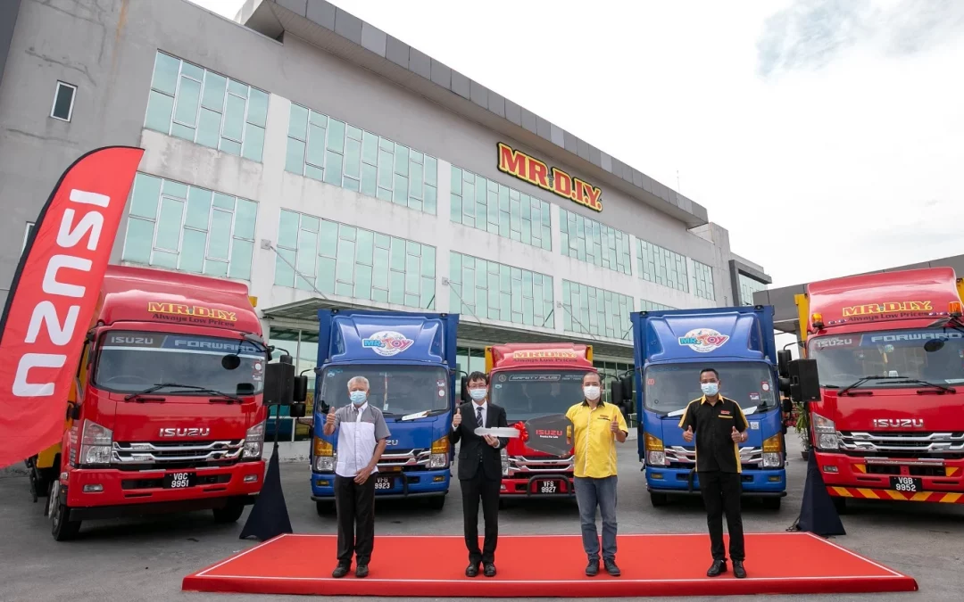 ISUZU DRIVES MR D.I.Y. FURTHER WITH DELIVERY OF NEW TRUCKS