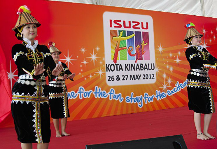 THOUSANDS OF KK FOLKS ENJOY ISUZU FEST